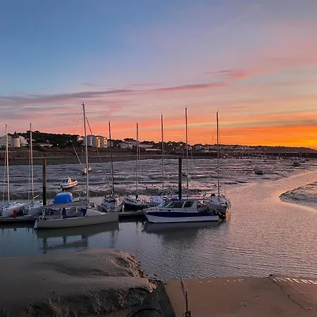 Vue Sur Et Le Port Lägenhet *