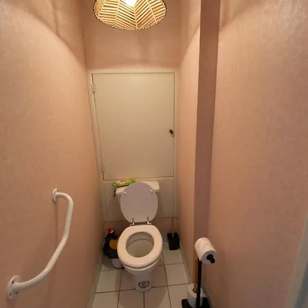 Vue Sur Et Le Port *