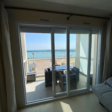 Lägenhet Vue Sur Et Le Port