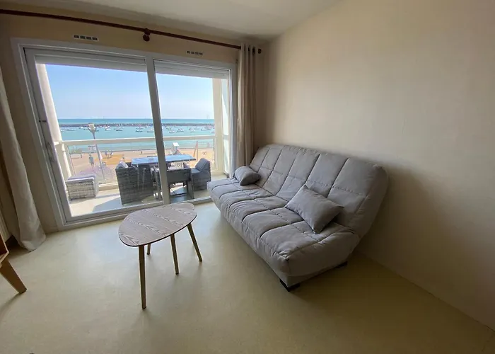 Vue Sur Et Le Port * جارد سور مير